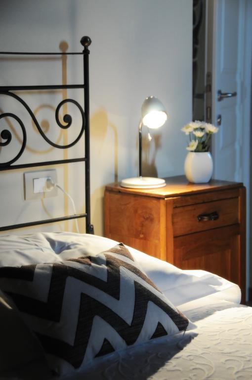 Massoni Bed And Breakfast Peschiera del Garda Exterior photo